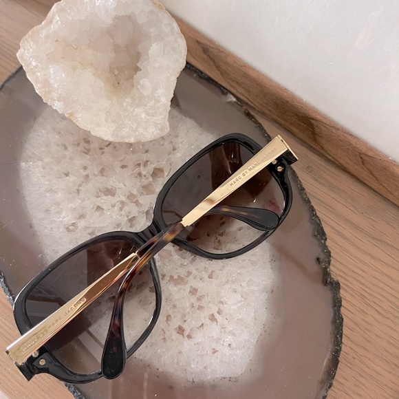 Marc by Marc Jacobs sunnies 🕶 - Picture 2 of 2